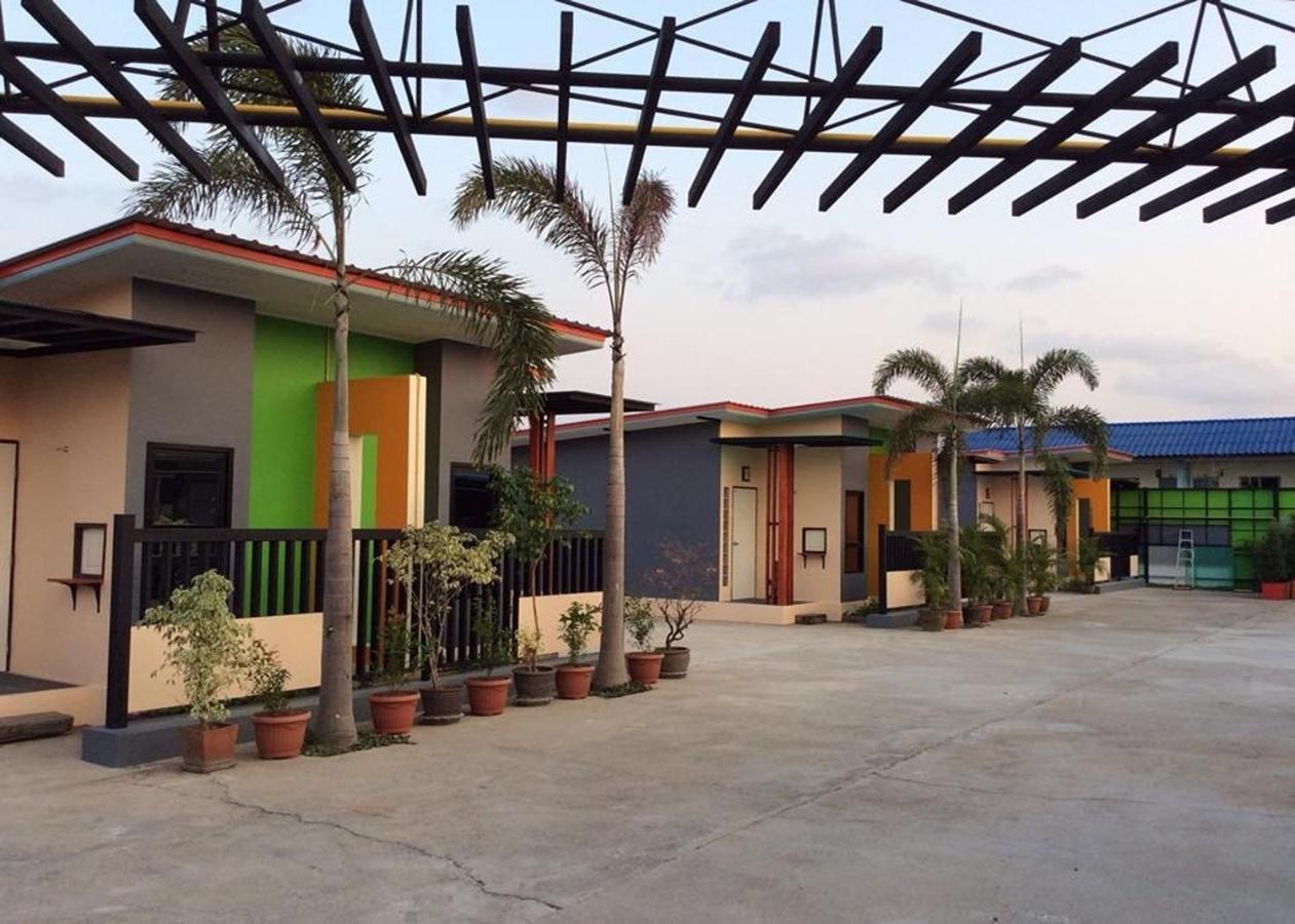 צ'ון בורי Jirapa Modern Resort מראה חיצוני תמונה